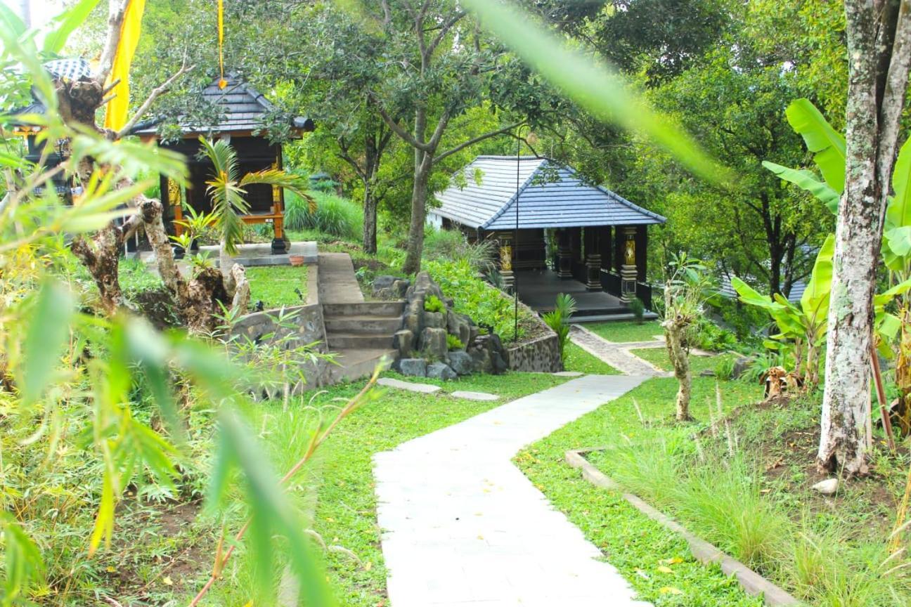 Mayura Bali Villa Munduk  Exterior photo